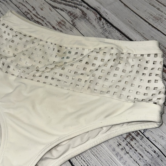 ASOS squared cutout bikini bottom‎ Sz. 8 - Picture 2 of 4